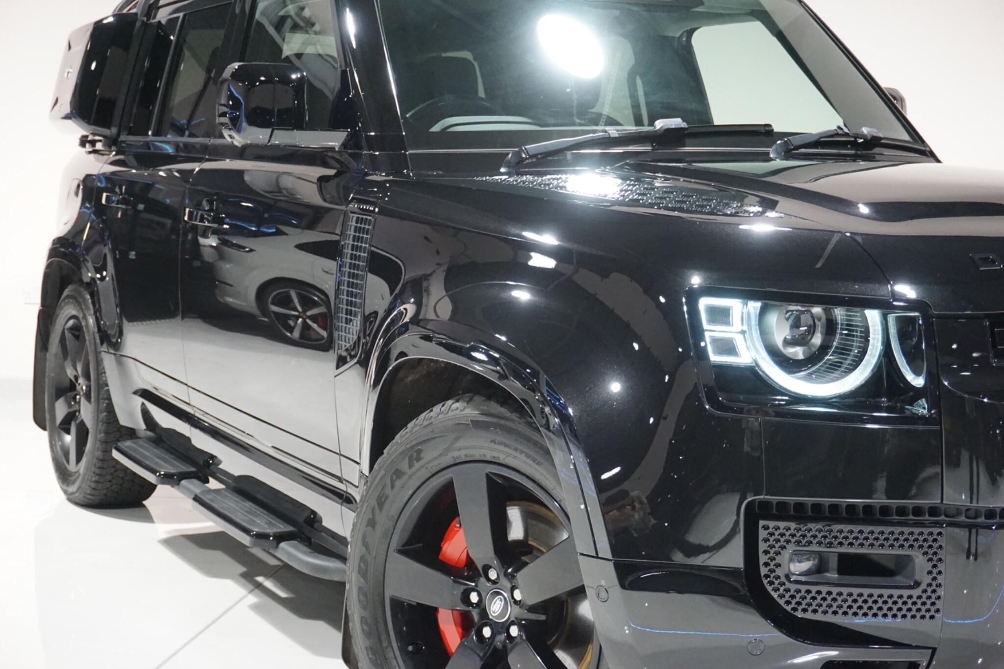 Land Rover Defender 110 2.0 P400e 15.4kWh XS Edition SUV 5dr Petrol Plug-in Hybrid Auto 4WD Euro 6 (s/s) (404 ps)